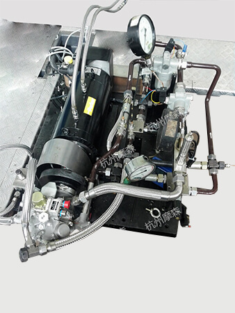 高轉速伺服電機在軍工直升機上的應用.jpg 高轉速伺服電機在軍工直升機上的應用.jpg